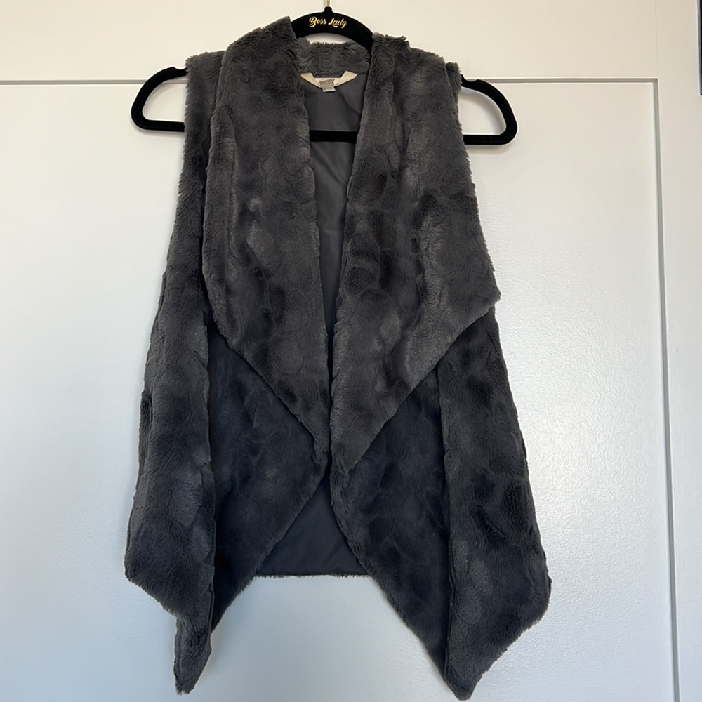 Jack by BB Dakota Faux Fur Grey Vest (Size XS)